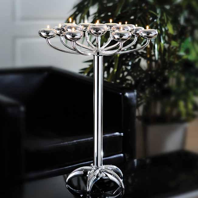 5cm Classy silver candle stands and