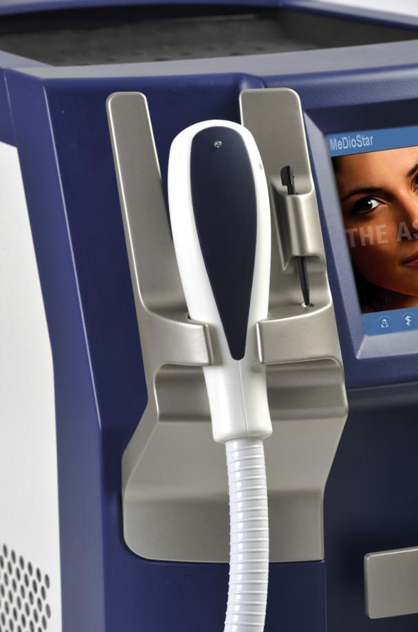 Features Design Handpiece Beam Profile Skin Cooling Double Pulse Speed Display Application High Fluence with large spots for effective treatments Fast treatment of large areas Homogeneous beam