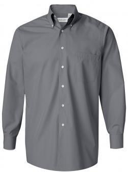 13V0113 Van Heusen Men s Poplin Long Sleeve Shirt Wrinkle-free for durability & wearability. Buttondown soft-fused collar.