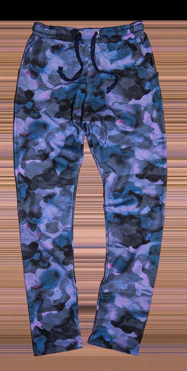 25 JANE Pants - Camouflage 100% Organic Cotton Must-have pants with digital allover print designed as an aquarellic
