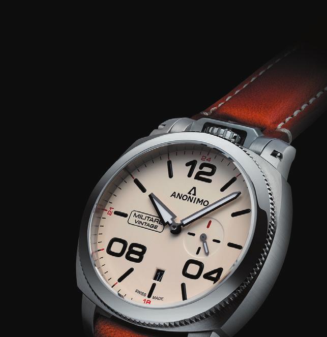 MILITARE Automatic Vintage MILITARE Automatic With its timeless, elegant style, cushion-shaped case,
