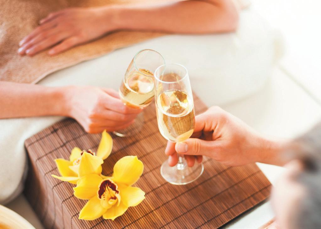b TOGETHER COUPLES SERVICES Your time together is precious. These experiences have been designed to create an unforgettable spa journey with your loved one in the intimacy of your Guest Room.