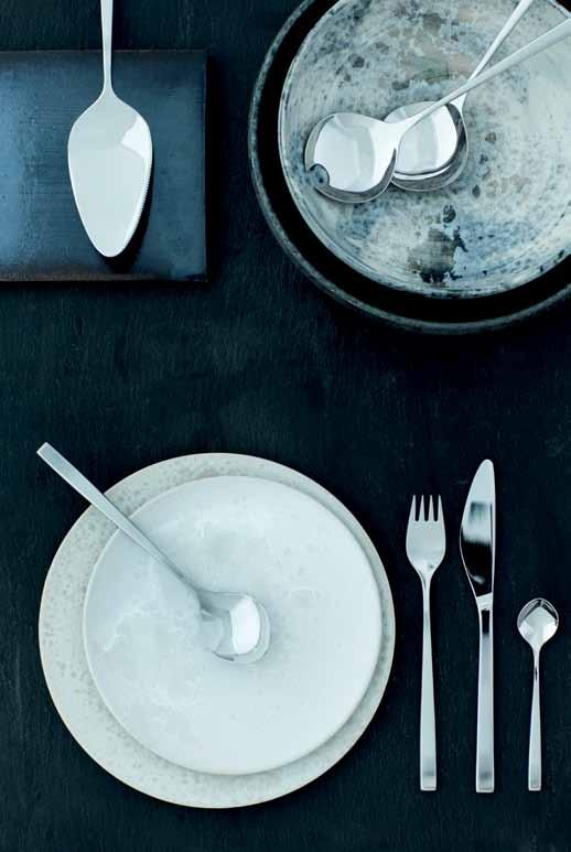 A cutlery suitable for both everyday use and special occasions. Fuga is a classic design, with soft rounded lines, which rest comfortably in the hand.