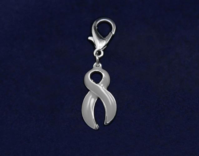 around the outside. Charm is 10 mm x 8 mm with a 5 mm diameter opening.