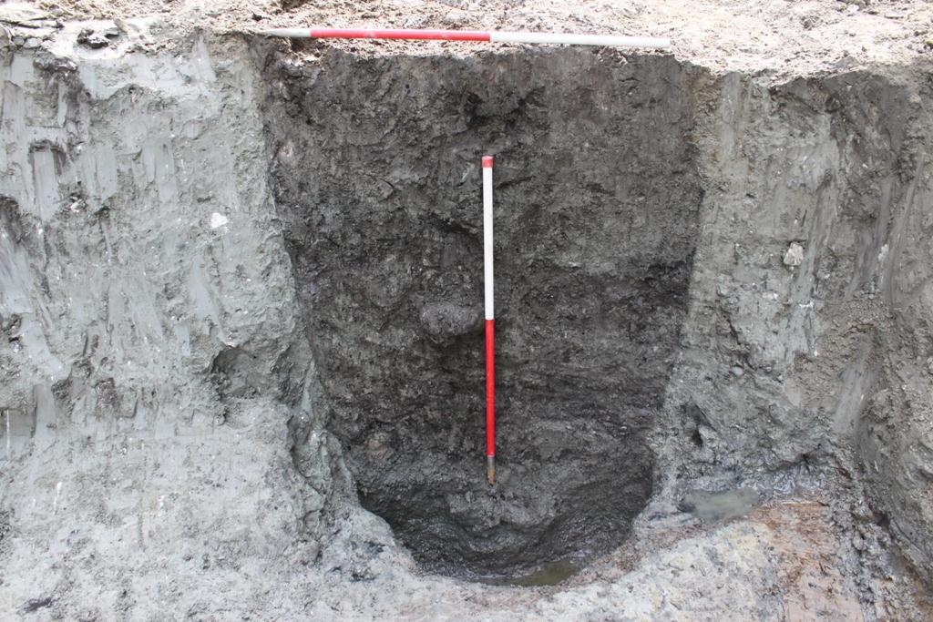 Figure 71 The base of well Group 260 seen in profile Located 2,64 m southeast of Group 260, was a further possible well or well-like feature, Group 269.