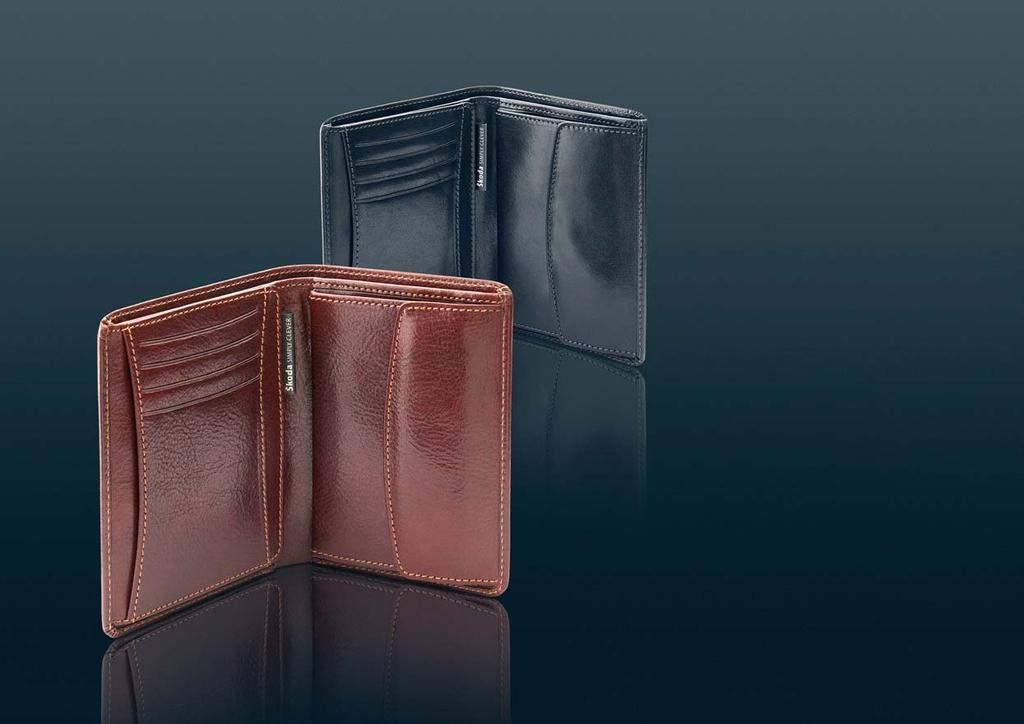 Men s business-card style wallet with a rich range of features and a practical, efficient internal layout.