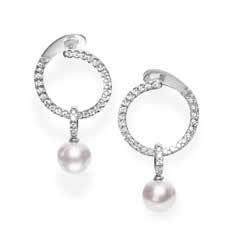 In 1893, Kokichi Mikimoto succeeded in producing the world s first cultured pearl.