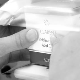Clarena products are characterized by a rich and innovative composition of active and safe recipe devoid of parabens, silicones and petroleum derivatives.