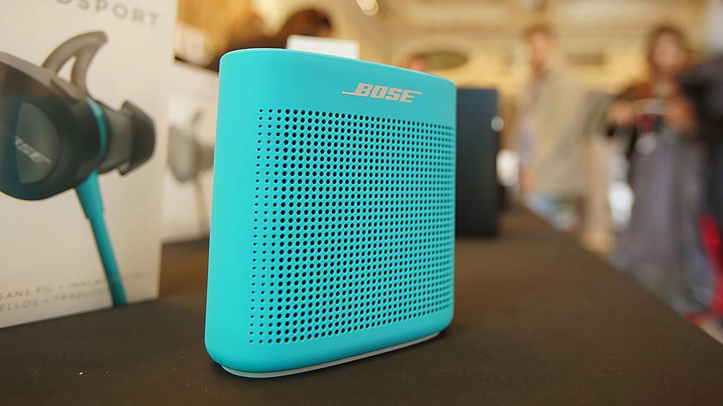 Bose + Kate Spade Event sound & style COMBINE GIFTS FROM TWO POWERFUL BRANDS FOR ONE MEMORABLE EXPERIENCE SOUND & STYLE events are dual-branded gifting experiences