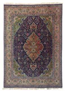 carpet, Ghoum, 153 x 202 cm LOT 786 An Oriental