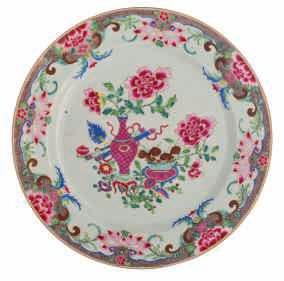 added a lot of various Chinese dishes consisting of five famille rose dishes, decorated with a flowering