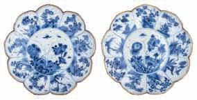 LOT 314 A lot of various Chinese blue and white table ware, 18th - 19thC, H 4-20,5 - ø 11-12,5 cm 600-1000 72 LOT 315 Two Chinese blue and white