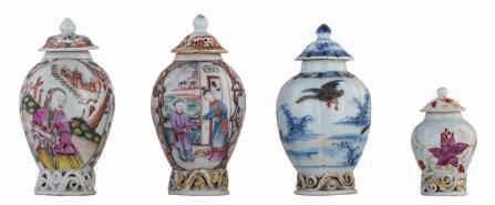 18thC, H 7,5-13 cm 200-400 83 LOT 375 A lot of two Chinese porcelain Imari mugs
