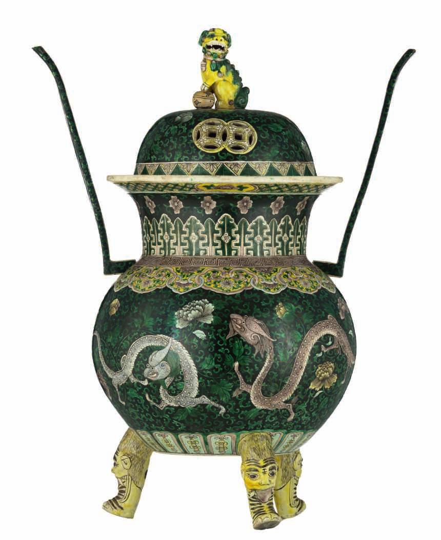 90 LOT 400 A Chinese tripod incense burner, famille verte decorated with dragons amongst undulating tendrils and