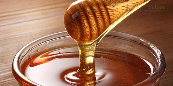 Honey Honey is one of the most effective natural skin remedies It is a natural moisturizer, loaded with antimicrobial, humectant and antioxidant properties.