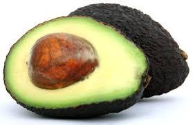 Avocado oil Has a high nourishing and moisturizing power, perfect to restore tone and texture to the skin.