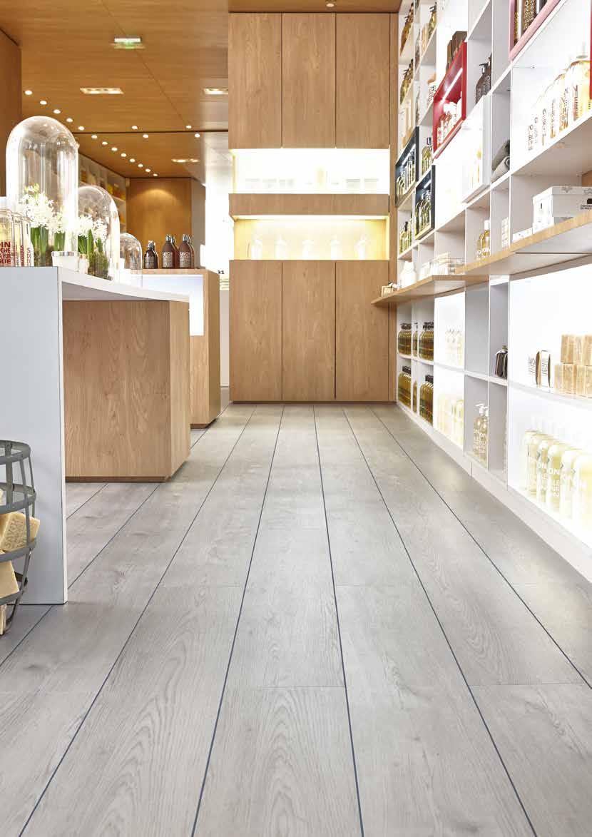 Specification Modular vinyl floor covering, with glass fibre reinforcement. TopClean XP polyurethane reinforcement. In plank and tile format, with bevelled edges. Product standard: EN ISO 10582.