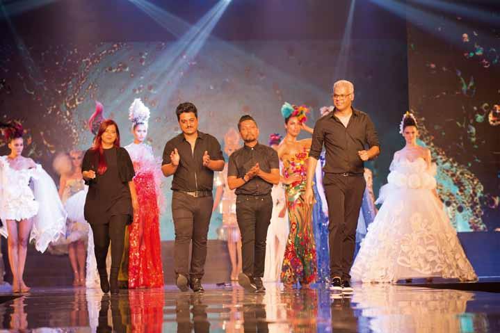 GRAND FINALE With glamorous