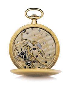 2069 2069 PATEK PHILIPPE A YELLOW GOLD OPEN FACE KEYLESS LEVER WATCH WITH SMALL SECONDS CIRCA 1905 Gilt manual winding lever movement, white enamel dial, applied