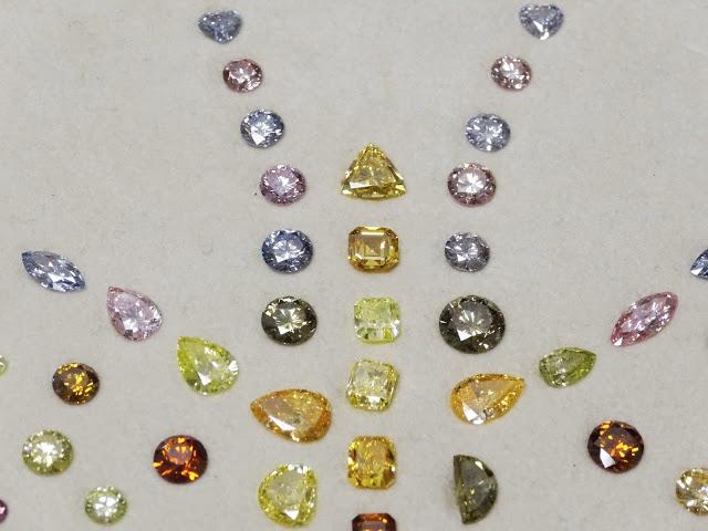 Peace, colored diamond, Eloise Gaillou, green diamond, Jeff Post, pink