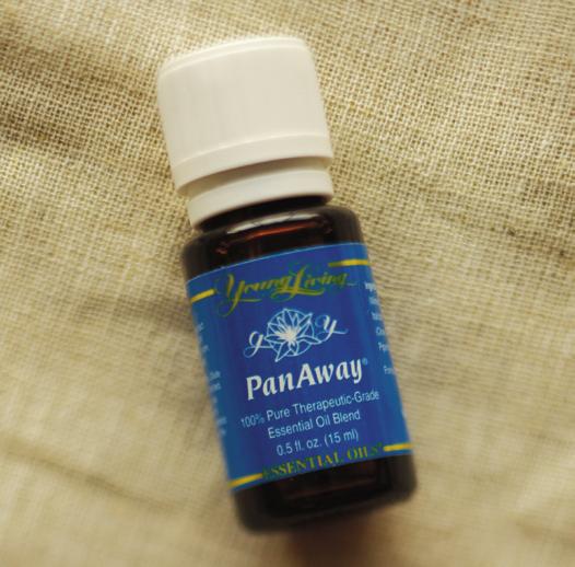 panaway contains wintergreen, clove, peppermint, and helichrysum A proprietary blend of soothing essential oils, PanAway oil blend is most often used for body massage to support the circulatory