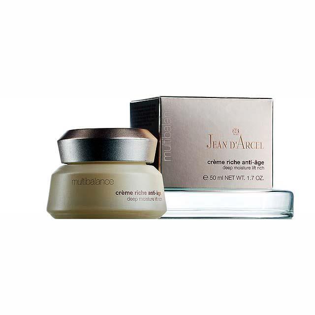 DEEP MOISTURE LIFT RICH Crème Riche Anti-Âge THE REVELATION OF A NEW SKIN STRUCTURE IN THE NIGHT Especially rich, intense night anti age care to strengthen the immune system and skin s barrier