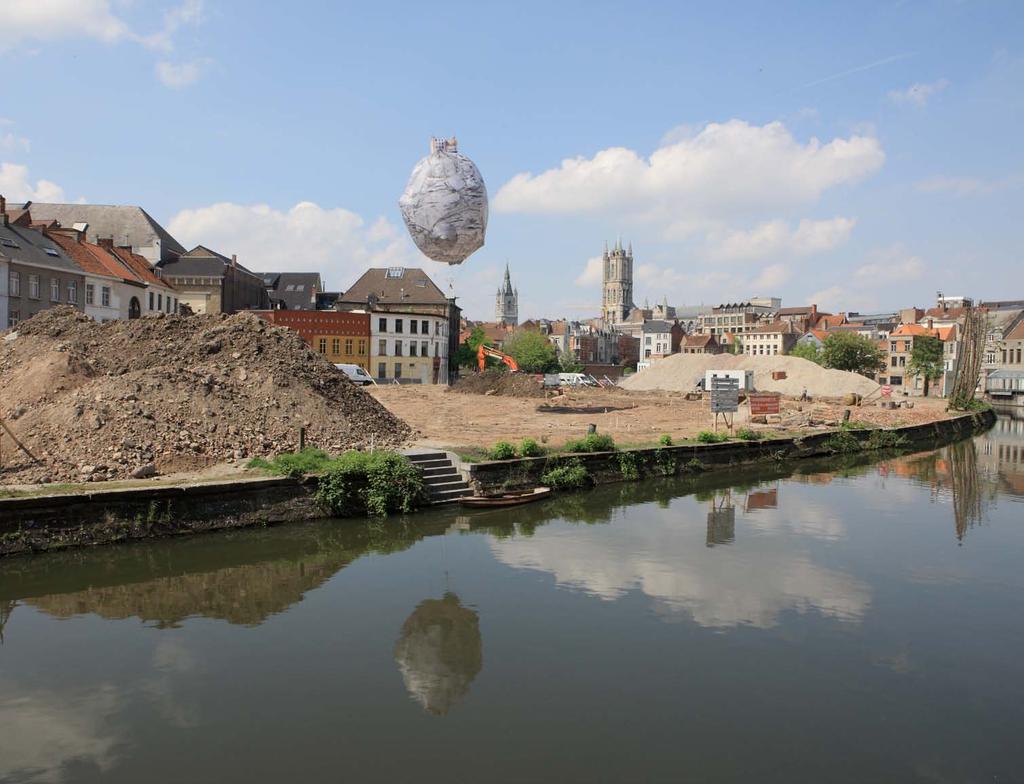 Magritte s floating rock is sent up, launched near the Vooruit Arts Centre.