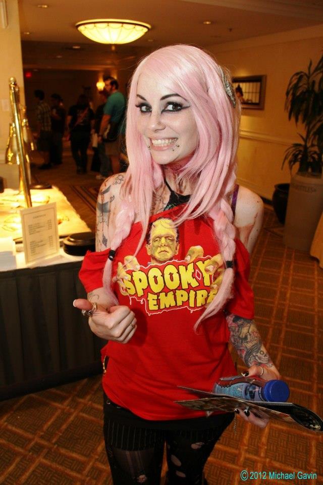 OUR MISSION Spooky Empire allows guests to meet and mingle with their favorite horror, thriller and science fiction movie cast members, TV stars, and beyond as they gather amazing collectibles from