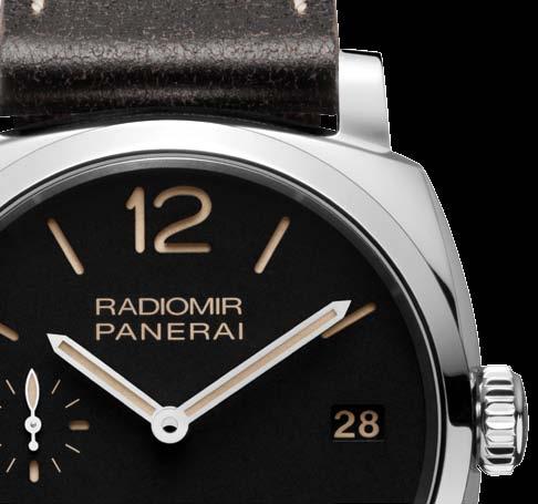 RADIOMIR 1940 3 DAYS 47mm RADIOMIR 1940 3 DAYS ORO ROSSO 47mm The enthralling Radiomir 1940 case is making its debut in the Historic Collection of Officine Panerai with the new Radiomir 1940 3 Days,