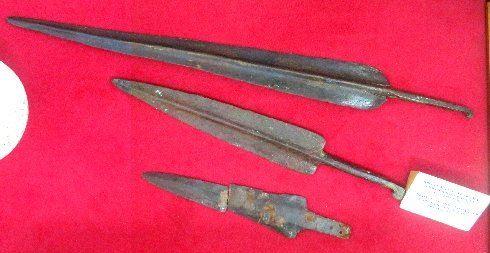 "willow-leaf" shaped bronze weapons of Cyprus.