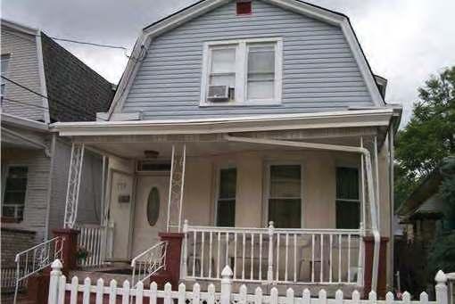 $1,600 PERTH AMBOY - Short sale subject to 3rd party approval.