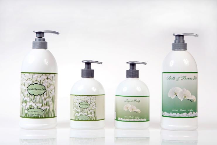 PER PALLET PER LAYER PER CASE 001163 Lilly of the valley 990ML 96 16 6 Bath & shower gel 001164 Lilly of the valley 500ML 64