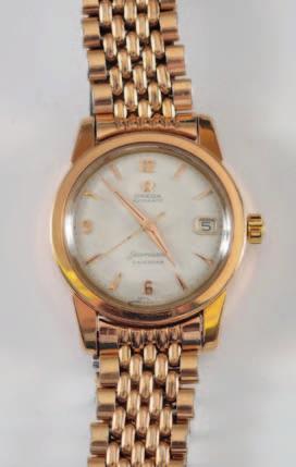 certificate 160, numbered K758646, dated 31.10. 2004, together with two spare links, manual, leather wallet and fitted case. 800-1000 117 Omega.