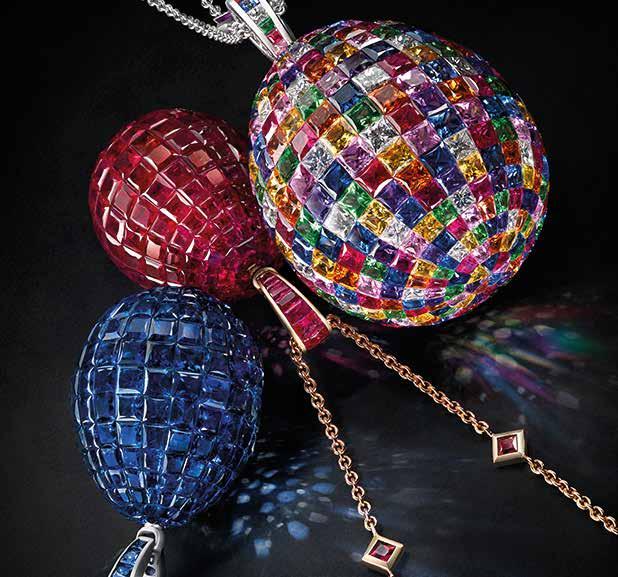 SUITE #317 FABERGÉ LONDON MOSAIC PENDANTS Fabergé, the world s most iconic artist jeweler, is delighted to present the Mosaic Pendants, inspired by the Mosaic Imperial Easter Egg of 1914.