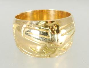$1,000 - $1,500 487 488 489 490 491 Lot # 475 475 Italian 14k yellow gold bracelet with consignor's