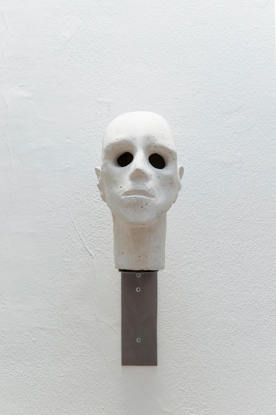 Miroslaw Balka, The Skull, 1989, concrete, steel, 27 17 20 cm. Courtesy: the artist and Galleria Raffaella Cortese, Milano; photograph: Lorenzo Palmieri space without their knowing.