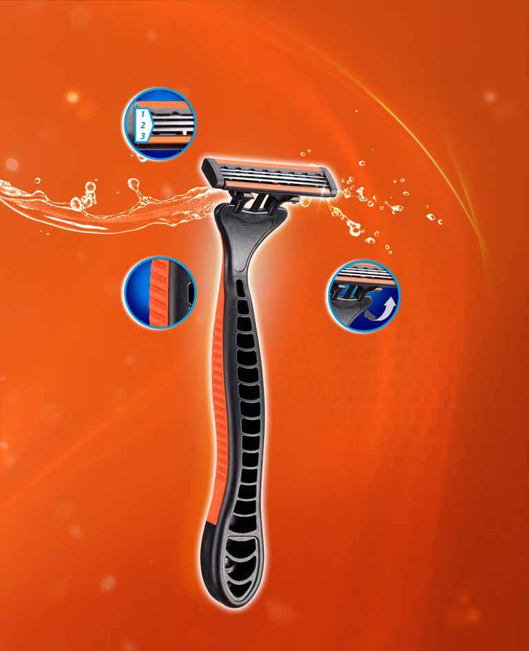 3 Blade disposable razor for close shave Ergonomic grip with anti-slip rubber handle Spring