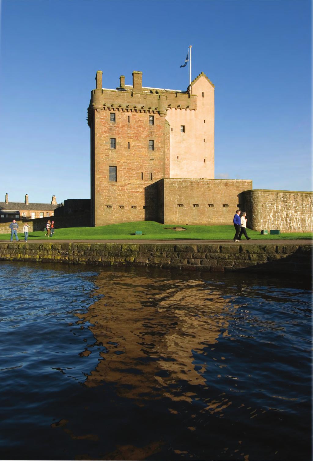 SHOP AT THE MCMANUS, BROUGHTY CASTLE AND MILLS OBSERVATORY BROUGHTY CASTLE MUSEUM GALLERY TALKS Looking for a special gift or a memento of your visit?