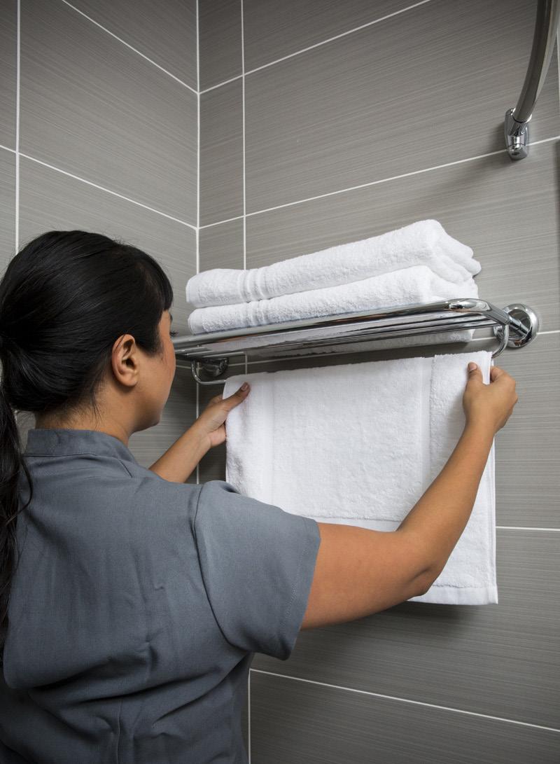 Width Bath Towel Bath towels are often a popular choice for hospitality establishments where value is deciding factor when choosing which large towelling option to provide