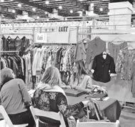 28 30 event, which highlighted Summer fashions. Harris, based in Santa Rosa, Calif.